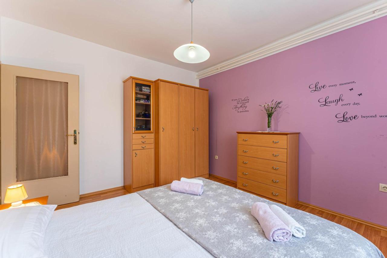 Apartman Ana Pula Exterior foto